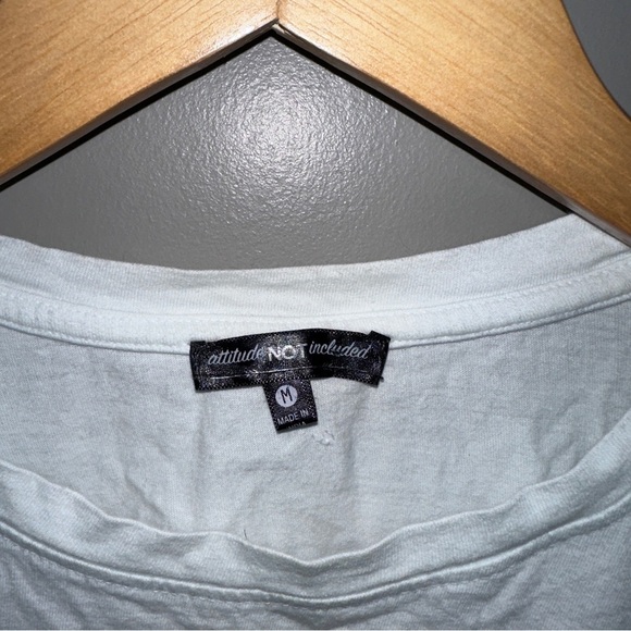 Attitude not included tie dye pineapple cropped Tshirt - Picture 3 of 5